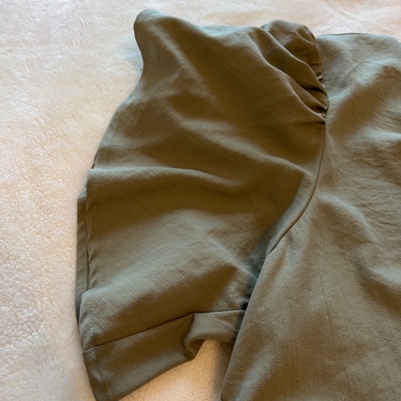 Tie Bodice Romper With Flutter Sleeves (NWT) - Picture 7 of 9